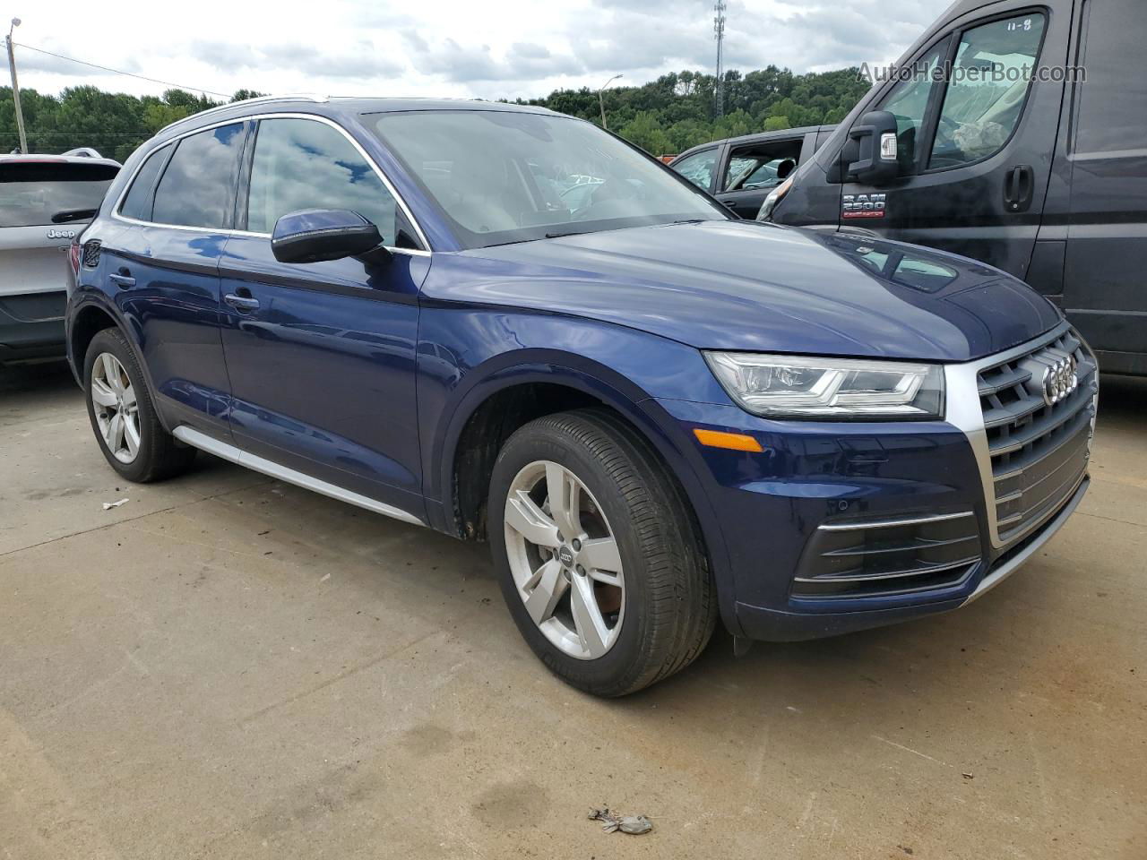 2018 Audi Q5 Premium Plus Blue vin: WA1BNAFY0J2076380