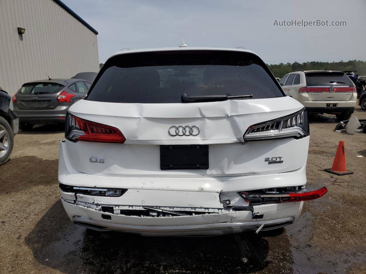 2018 Audi Q5 Premium Plus Белый vin: WA1BNAFY0J2081868