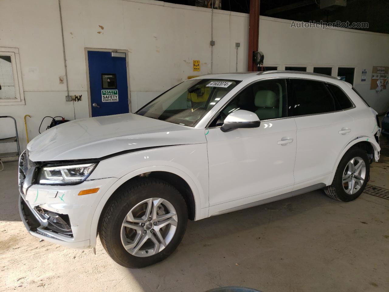 2018 Audi Q5 Premium Plus White vin: WA1BNAFY0J2231784