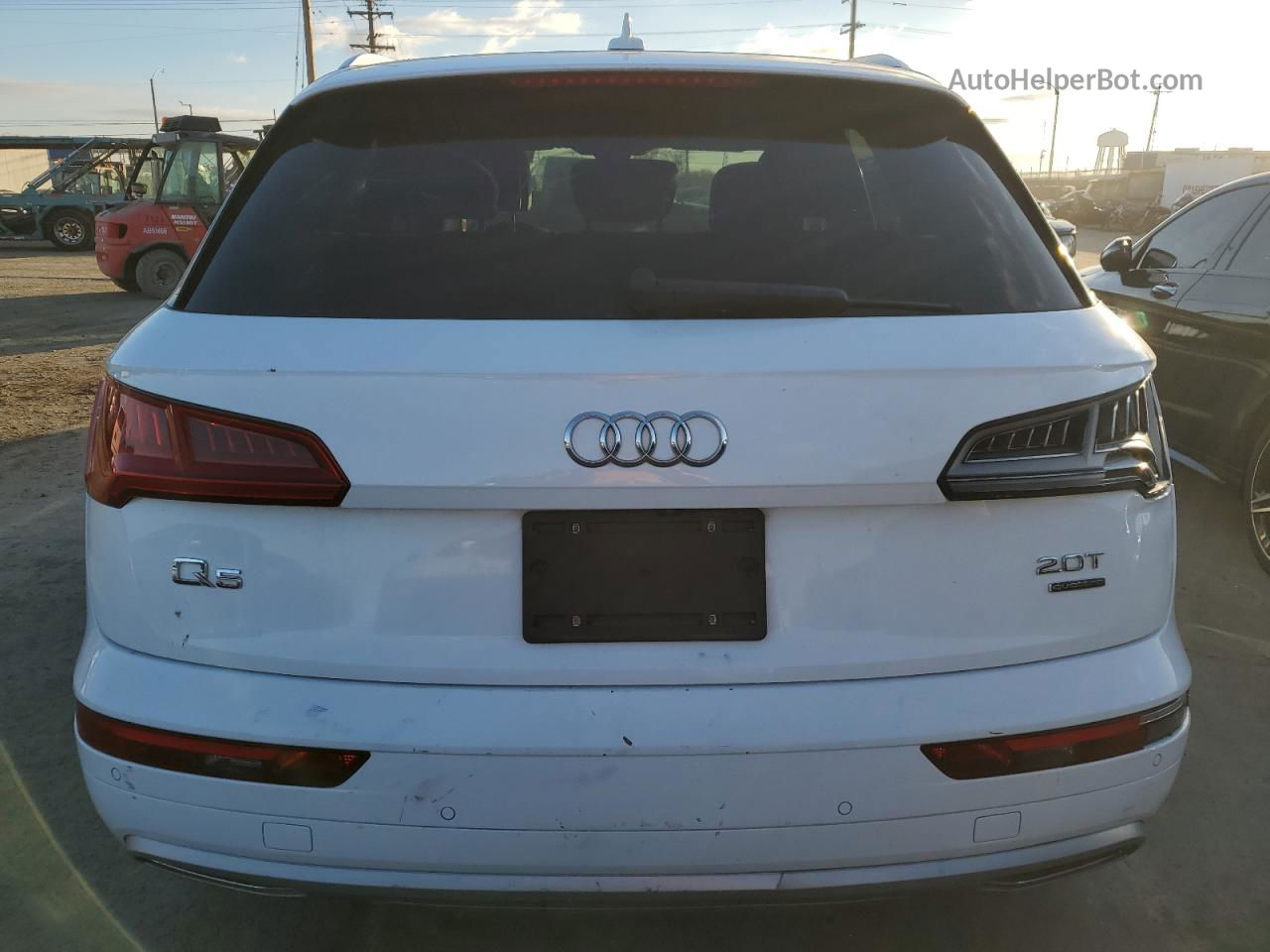 2018 Audi Q5 Premium Plus White vin: WA1BNAFY1J2042559