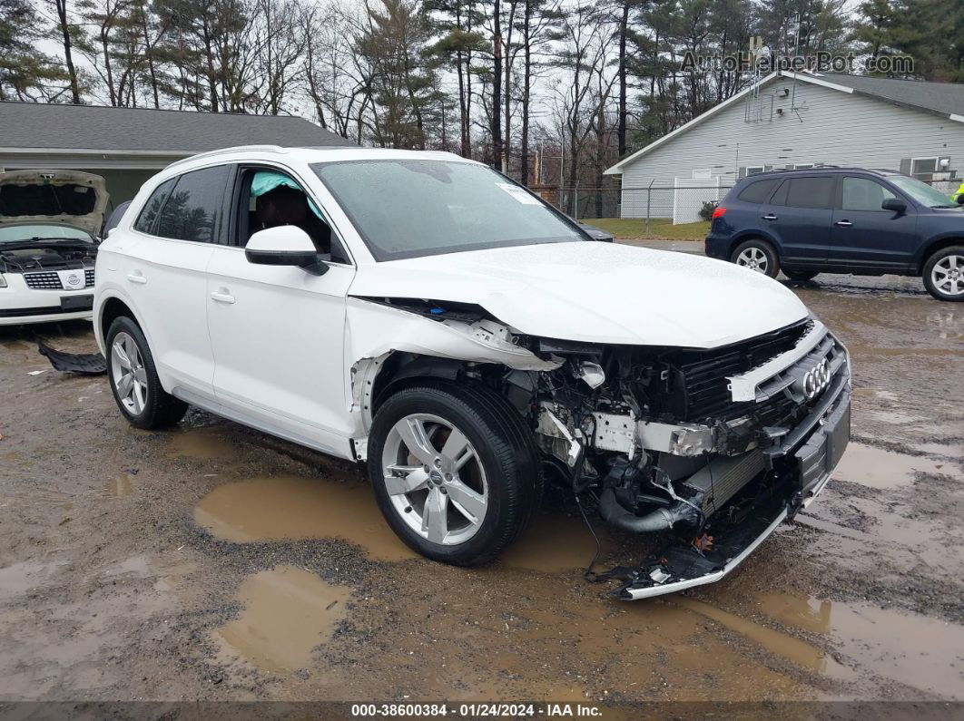 2018 Audi Q5 2.0t Premium/2.0t Tech Premium Белый vin: WA1BNAFY1J2106406