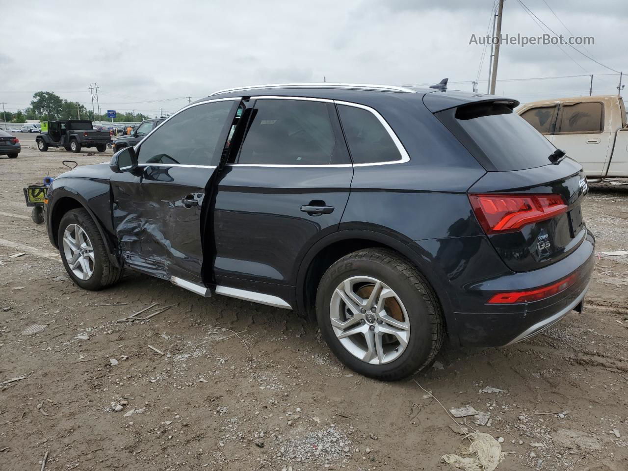 2018 Audi Q5 Premium Plus Черный vin: WA1BNAFY2J2036611