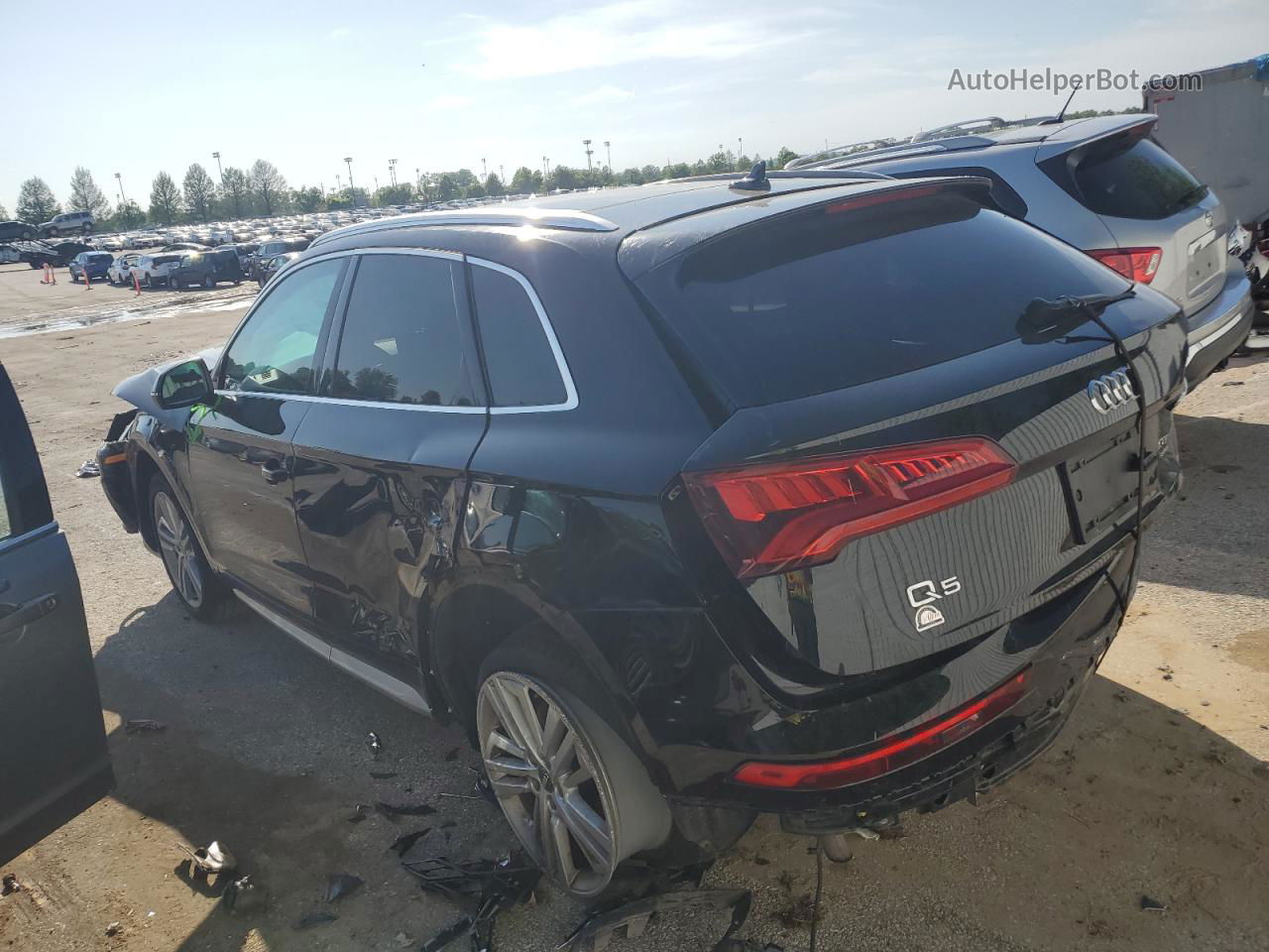 2018 Audi Q5 Premium Plus Черный vin: WA1BNAFY2J2219555