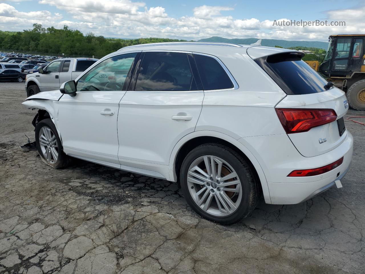 2018 Audi Q5 Premium Plus White vin: WA1BNAFY3J2005867