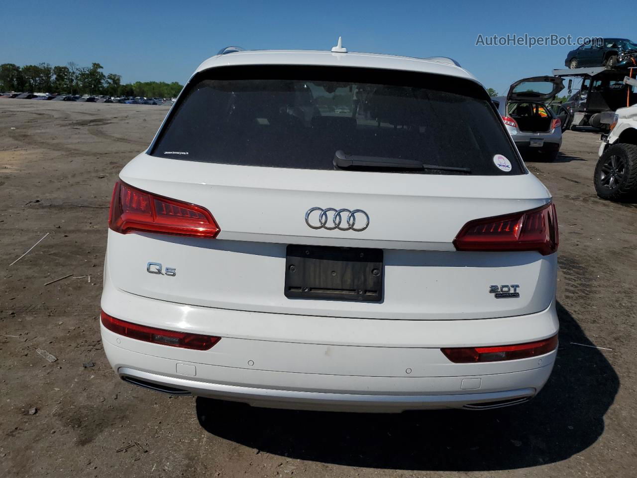 2018 Audi Q5 Premium Plus White vin: WA1BNAFY3J2117133