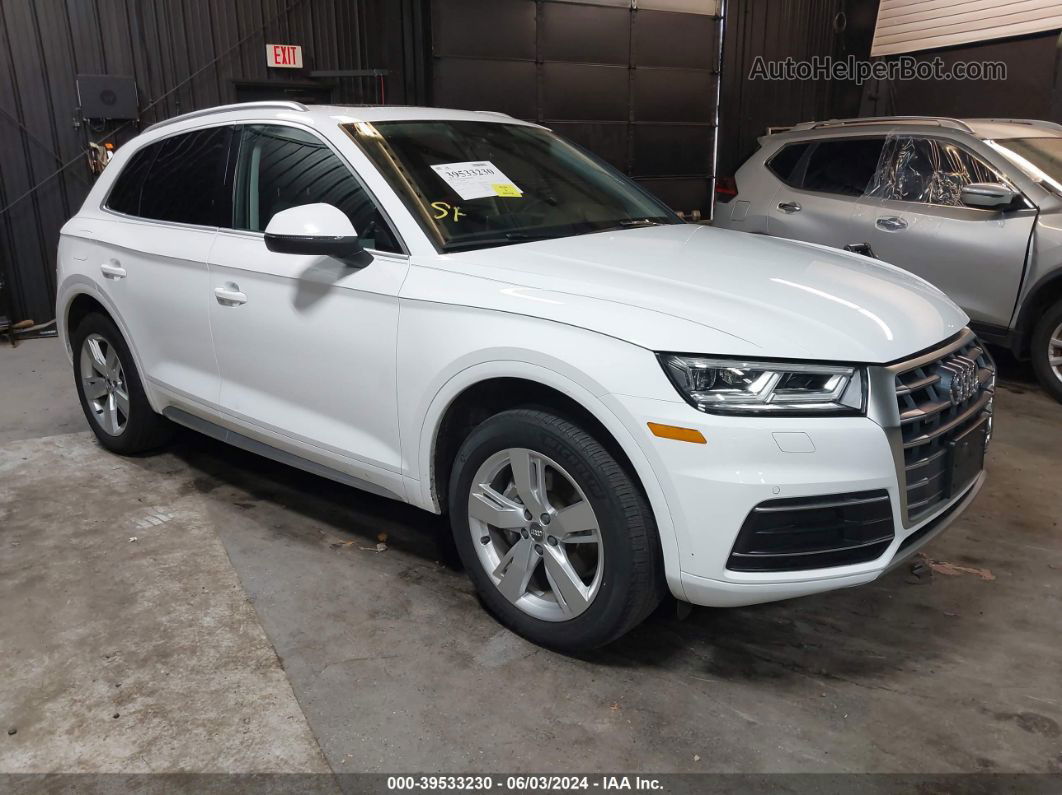 2018 Audi Q5 2.0t Premium/2.0t Tech Premium White vin: WA1BNAFY3J2208189