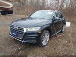 2018 Audi Q5 2.0t Premium Blue vin: WA1BNAFY4J2024251