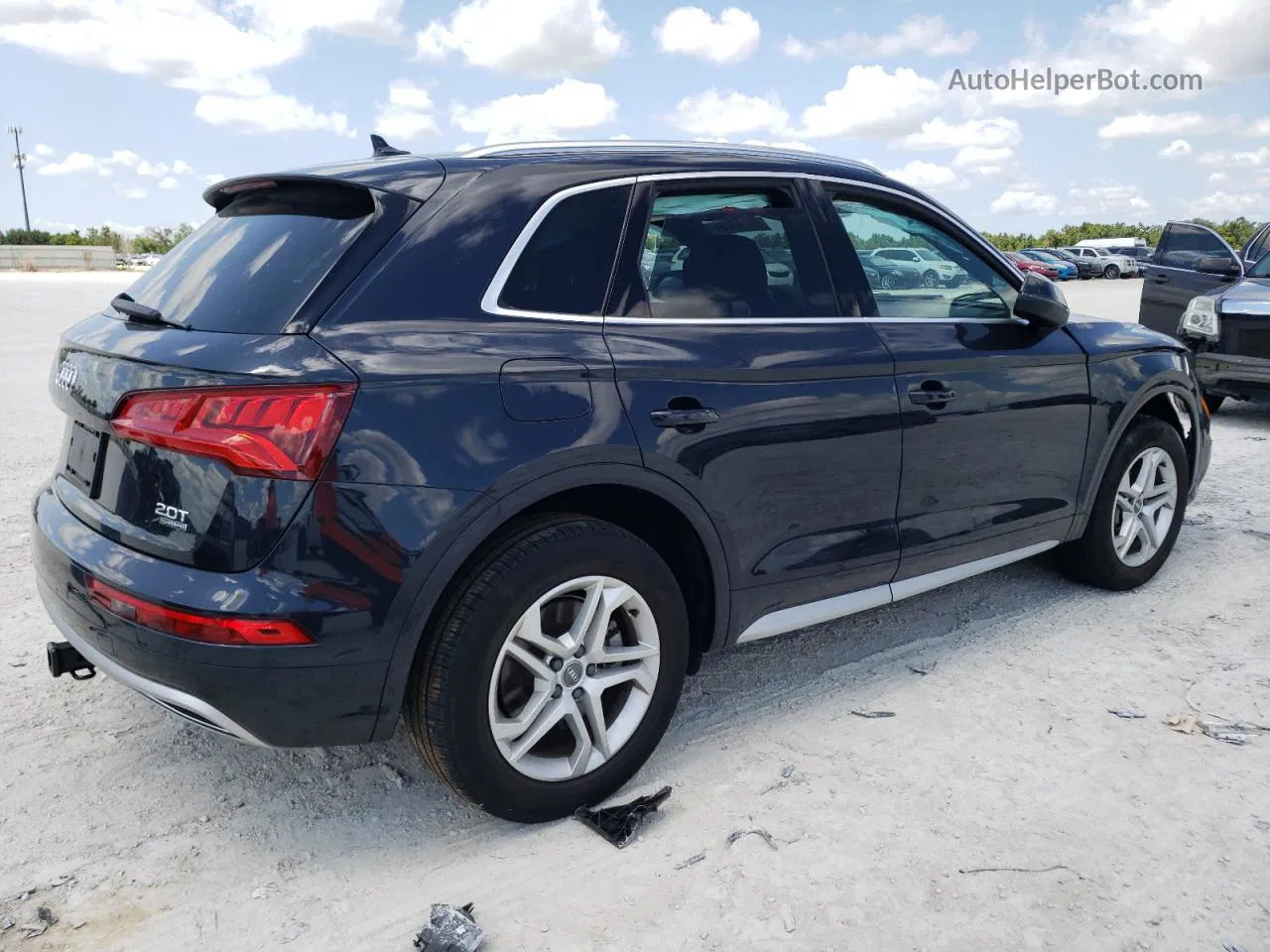 2018 Audi Q5 Premium Plus Черный vin: WA1BNAFY4J2029823