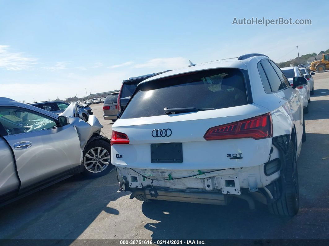 2018 Audi Q5 2.0t Premium/2.0t Tech Premium White vin: WA1BNAFY4J2153039