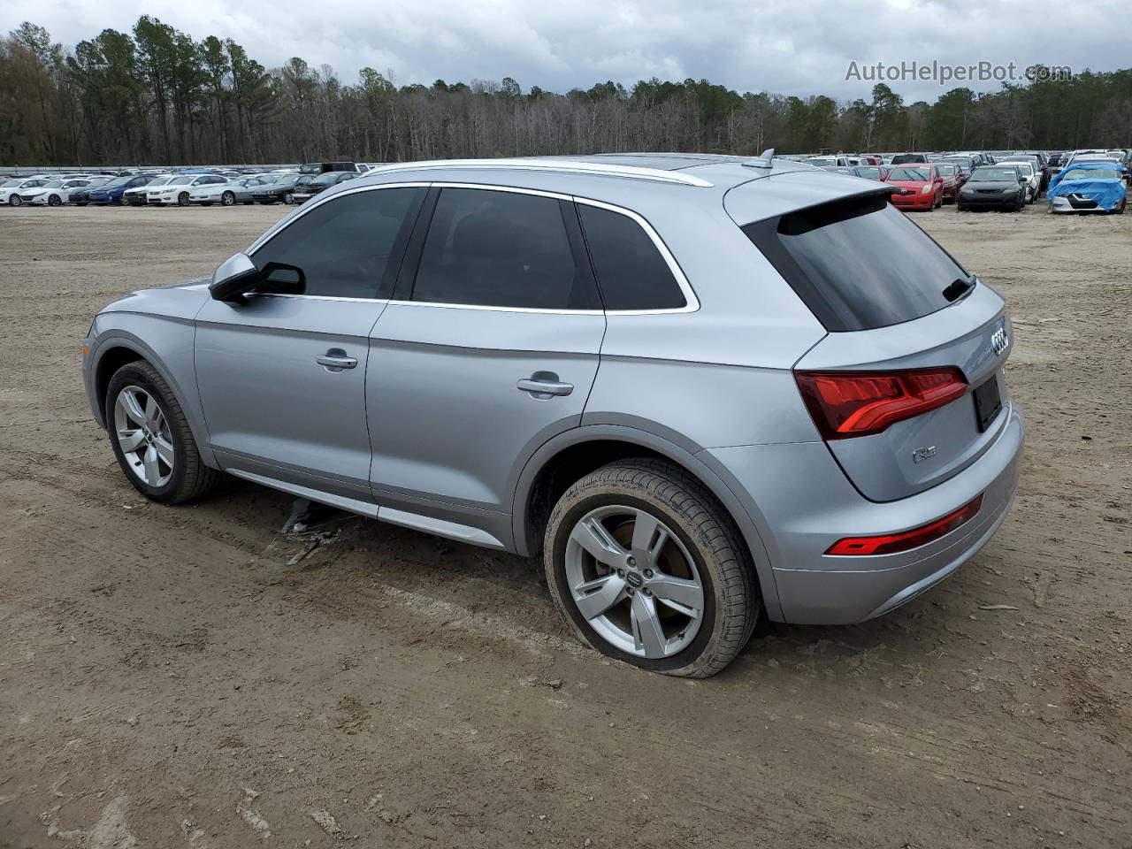 2018 Audi Q5 Premium Plus Серебряный vin: WA1BNAFY5J2044296