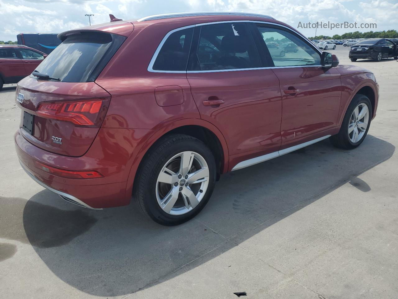 2018 Audi Q5 Premium Plus Красный vin: WA1BNAFY5J2044573