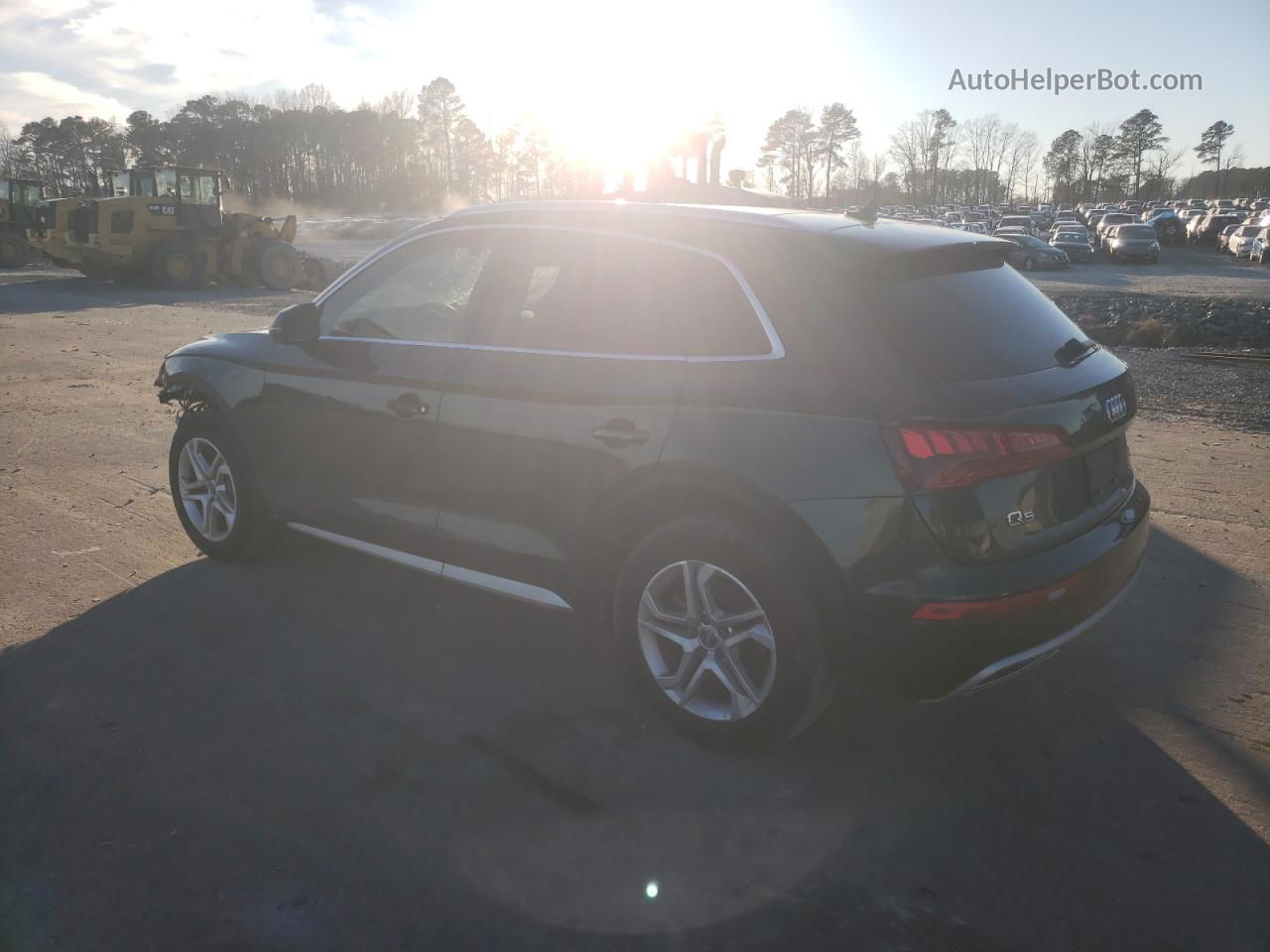 2018 Audi Q5 Premium Plus Зеленый vin: WA1BNAFY5J2144253