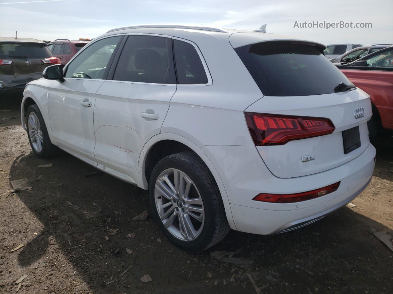 2018 Audi Q5 Premium Plus Белый vin: WA1BNAFY5J2213765