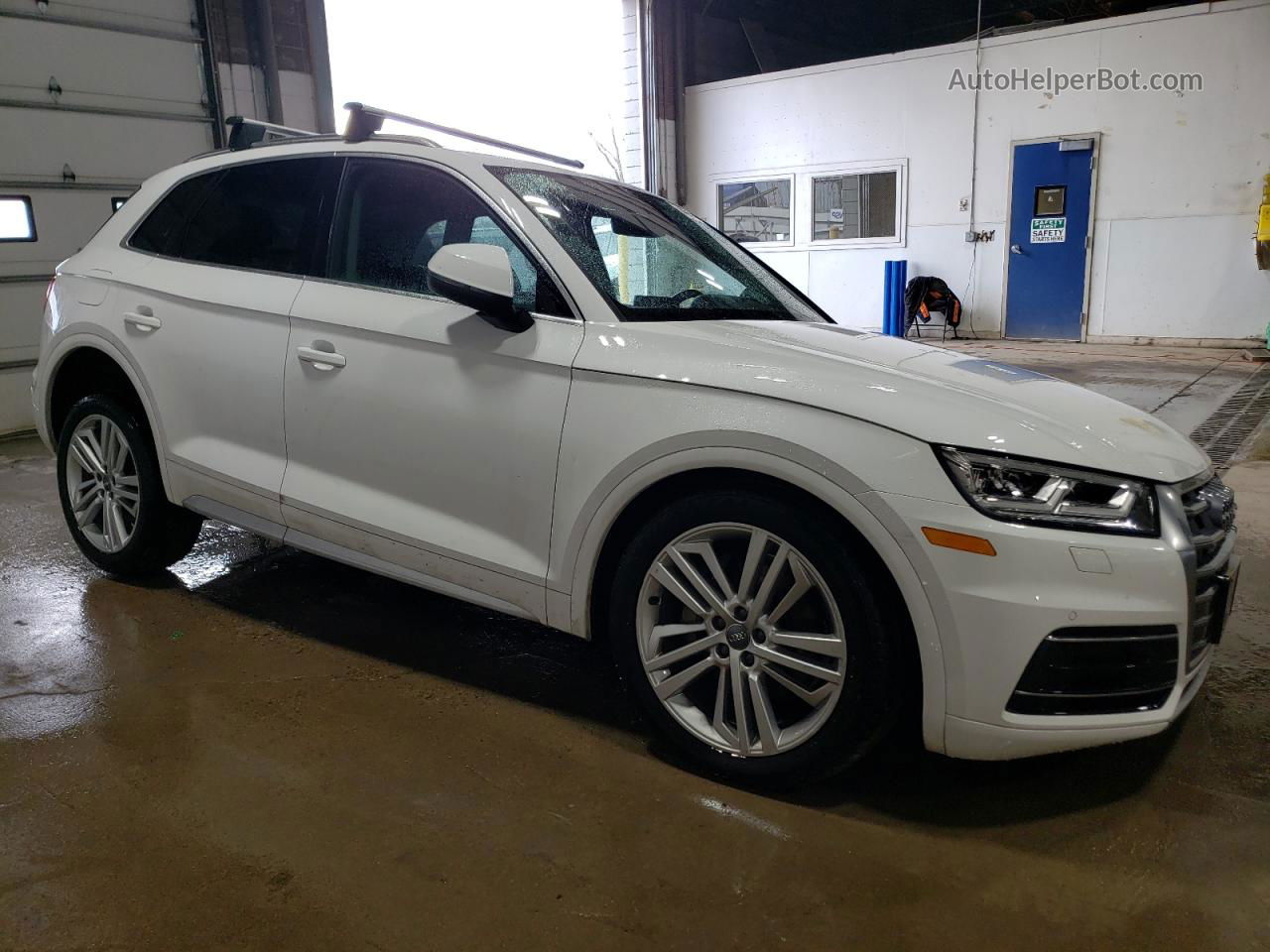 2018 Audi Q5 Premium Plus Черный vin: WA1BNAFY5J2244806