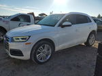 2018 Audi Q5 Premium Plus White vin: WA1BNAFY6J2062158