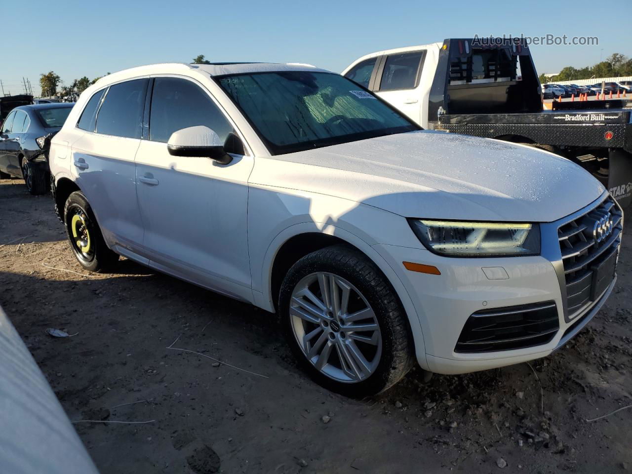 2018 Audi Q5 Premium Plus Белый vin: WA1BNAFY6J2062158