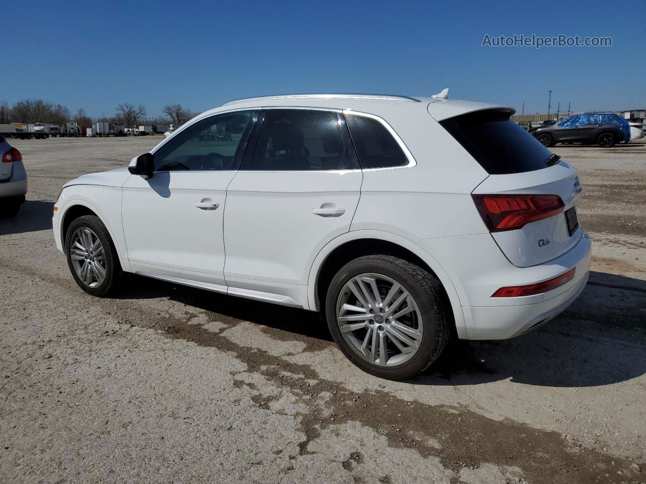 2018 Audi Q5 Premium Plus White vin: WA1BNAFY6J2088839