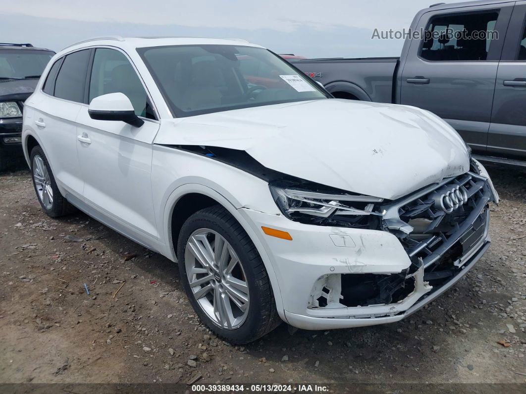 2018 Audi Q5 2.0t Premium/2.0t Tech Premium White vin: WA1BNAFY6J2107129