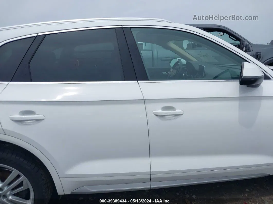 2018 Audi Q5 2.0t Premium/2.0t Tech Premium White vin: WA1BNAFY6J2107129