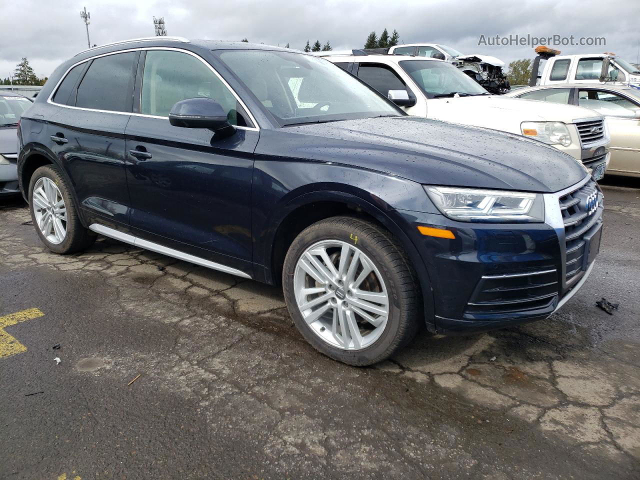 2018 Audi Q5 Premium Plus Blue vin: WA1BNAFY6J2170490