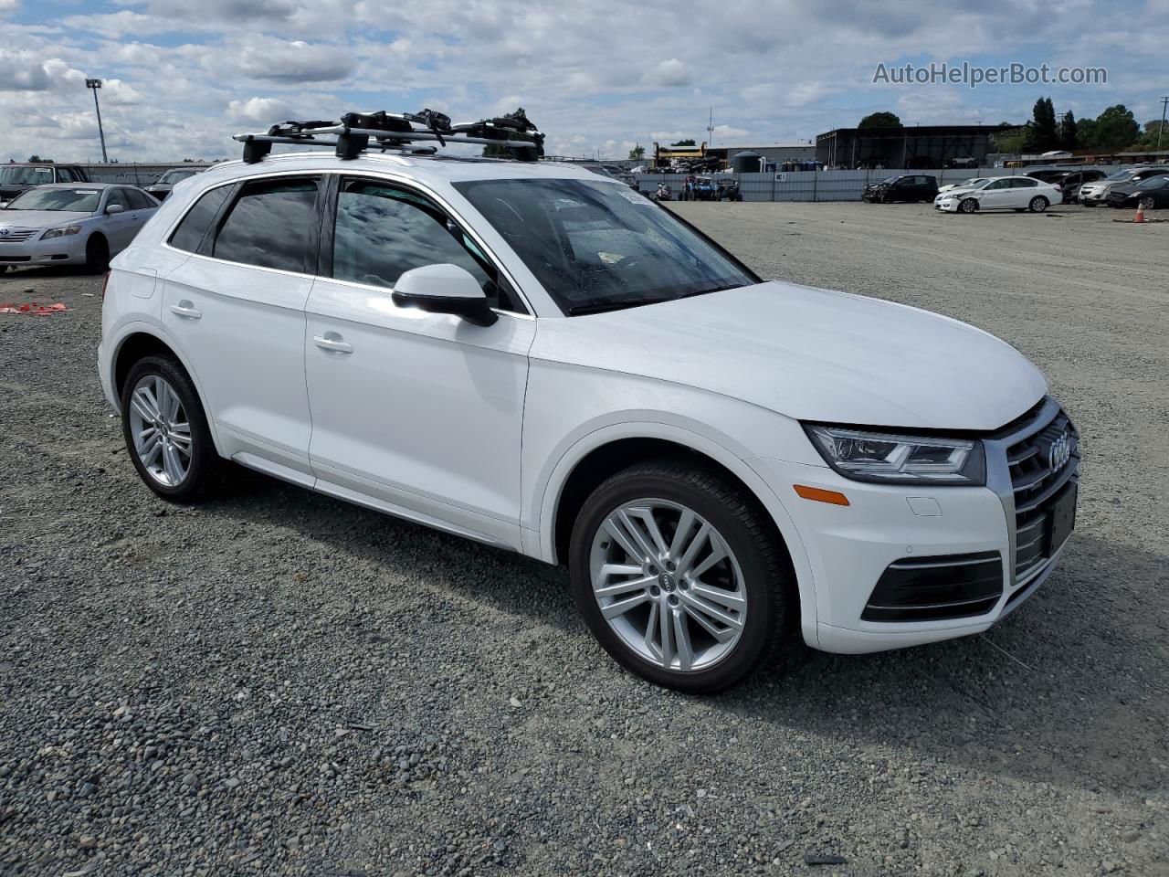 2018 Audi Q5 Premium Plus Белый vin: WA1BNAFY6J2212026