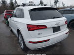 2018 Audi Q5 2.0t Premium/2.0t Tech Premium White vin: WA1BNAFY6J2220174