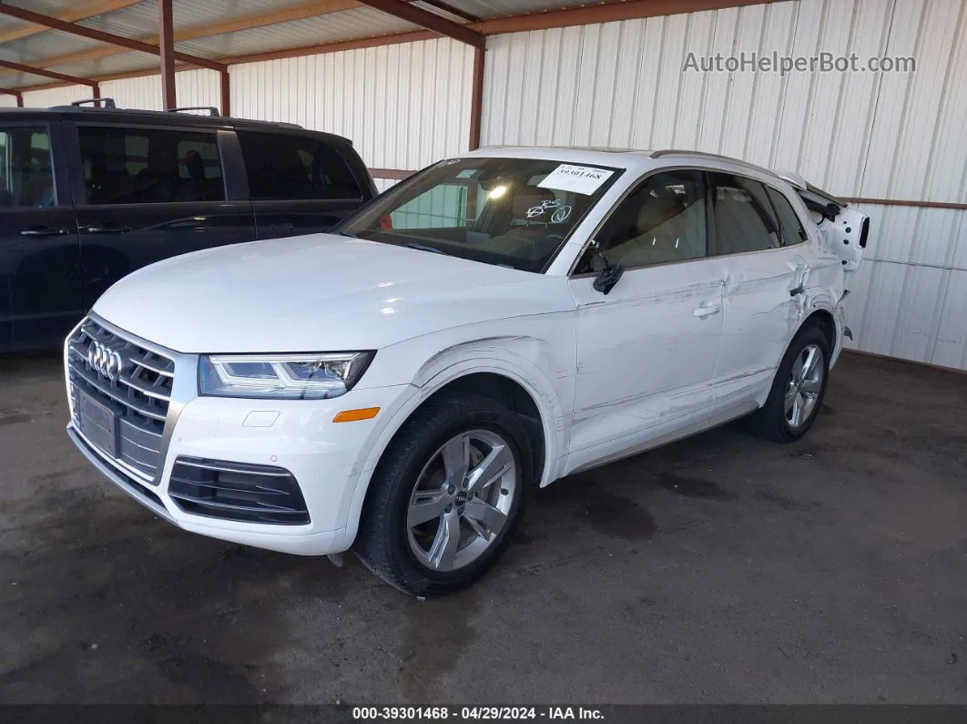 2018 Audi Q5 2.0t Premium/2.0t Tech Premium White vin: WA1BNAFY7J2082161