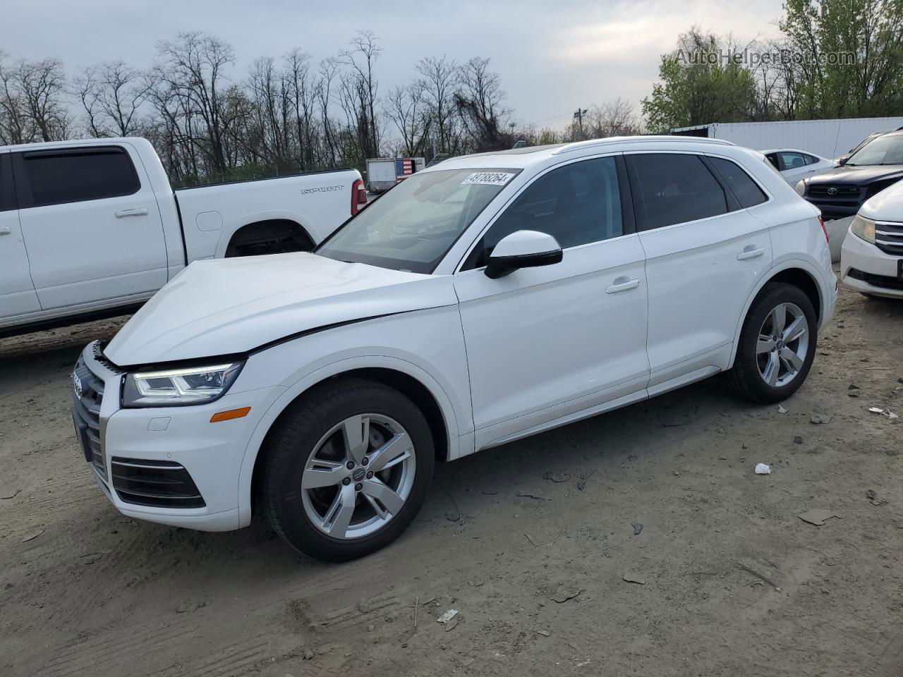 2018 Audi Q5 Premium Plus White vin: WA1BNAFY7J2157103