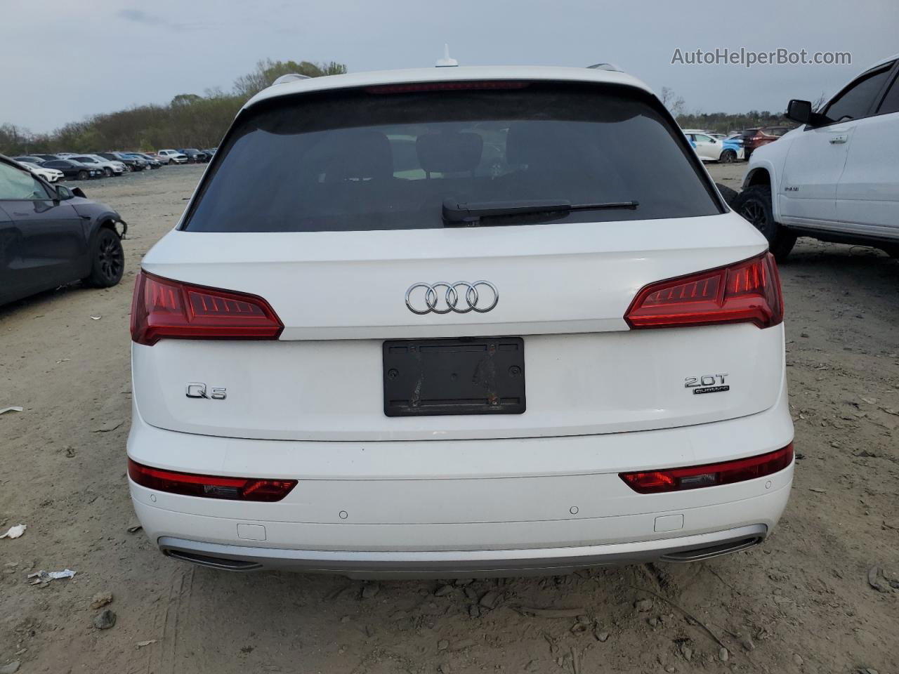 2018 Audi Q5 Premium Plus White vin: WA1BNAFY7J2157103