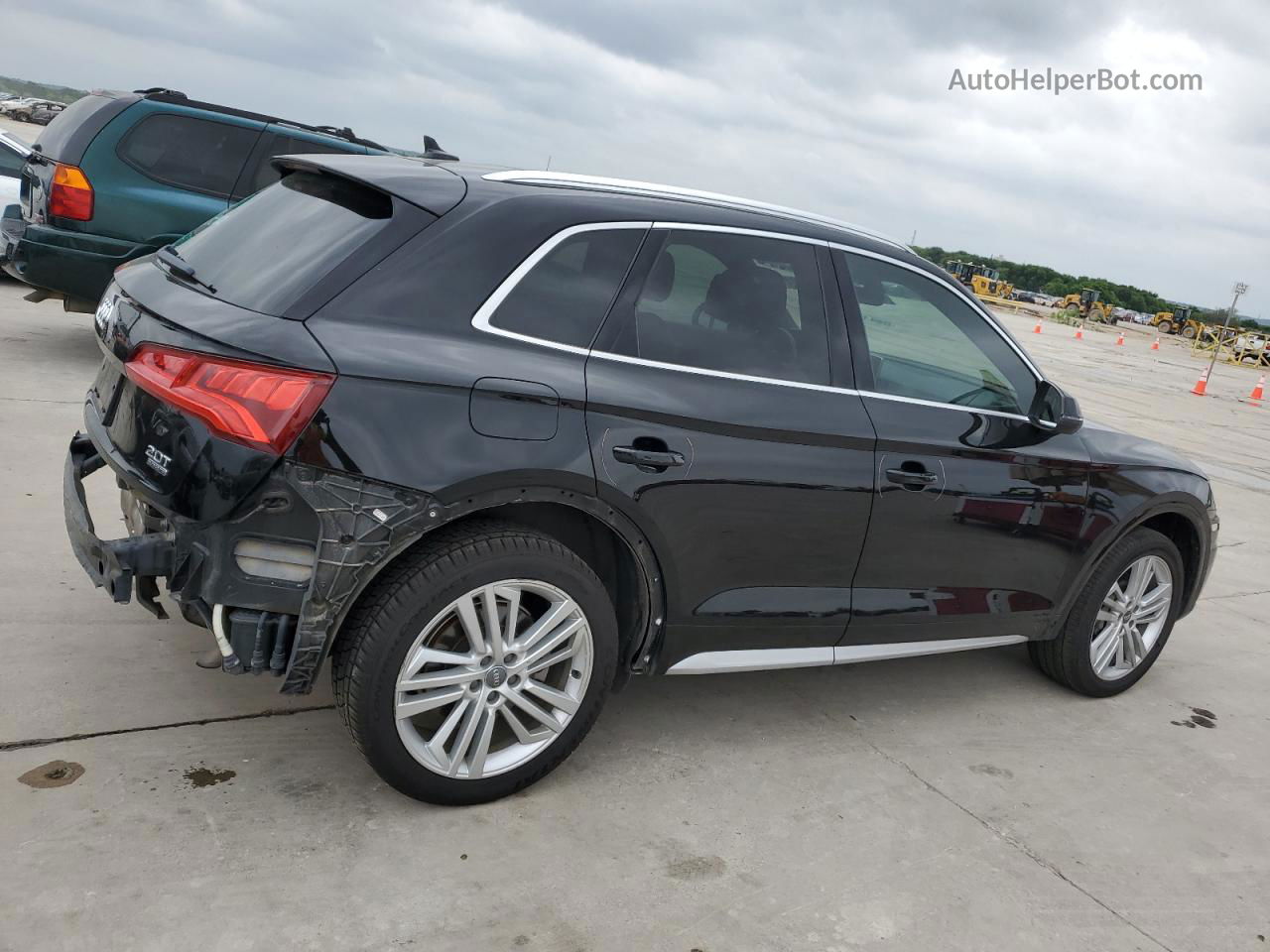 2018 Audi Q5 Premium Plus Черный vin: WA1BNAFY7J2209314