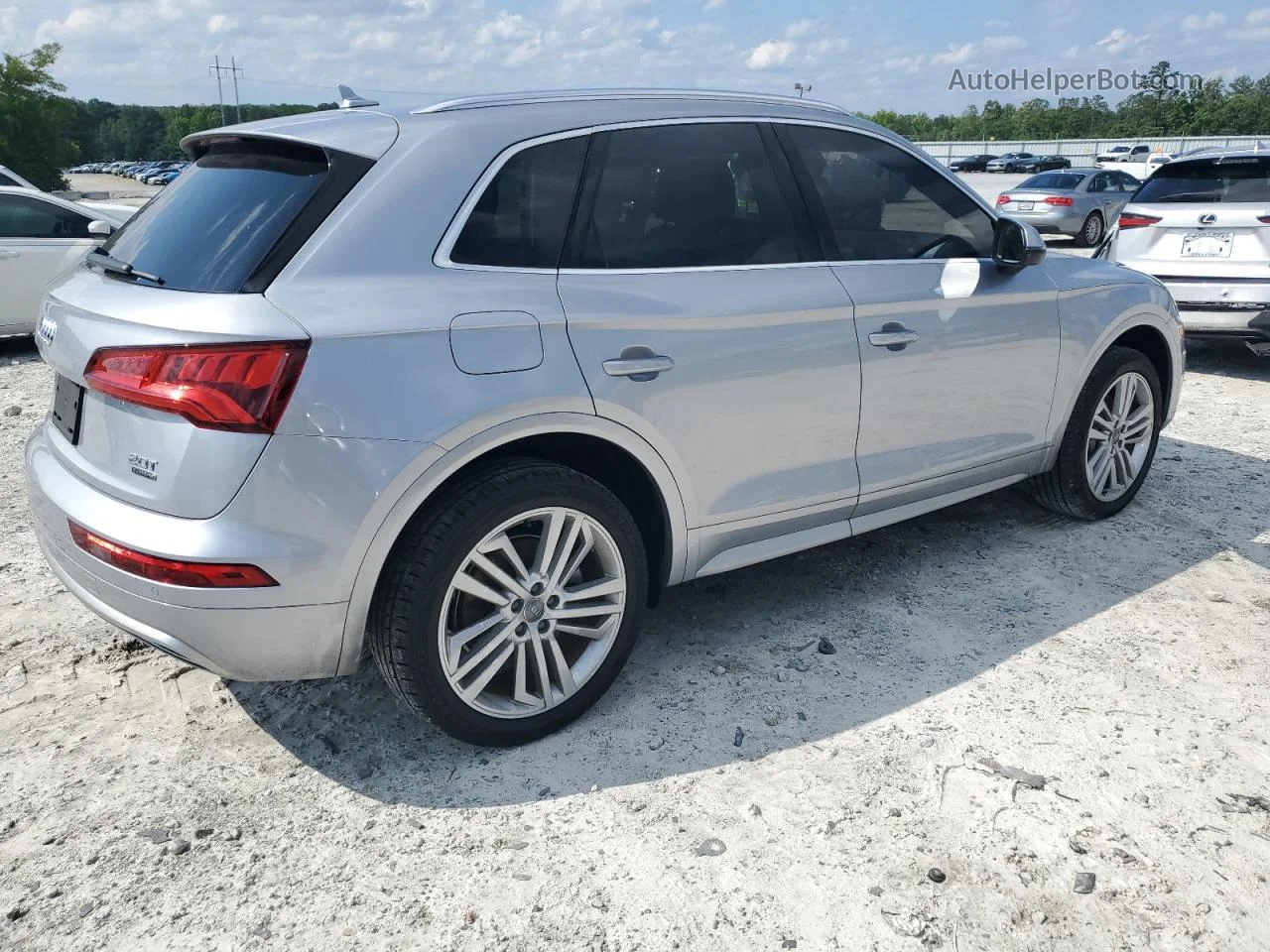 2018 Audi Q5 Premium Plus Серебряный vin: WA1BNAFY7J2237842