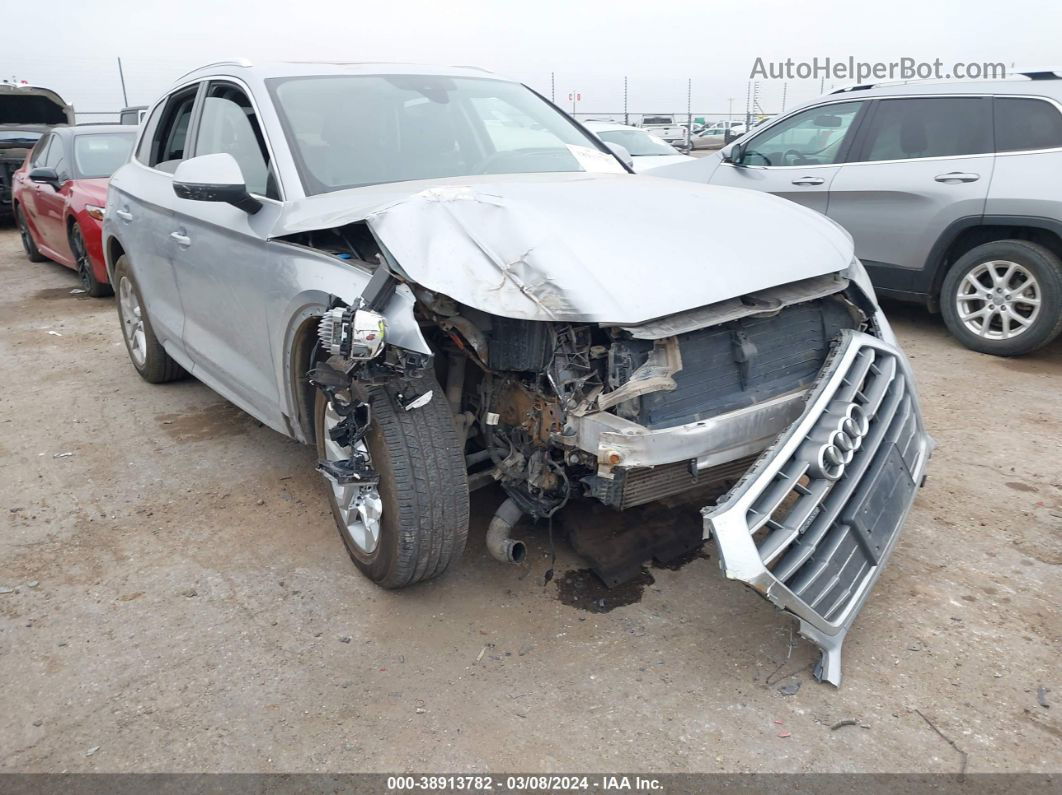 2018 Audi Q5 2.0t Premium/2.0t Tech Premium Silver vin: WA1BNAFY8J2056197