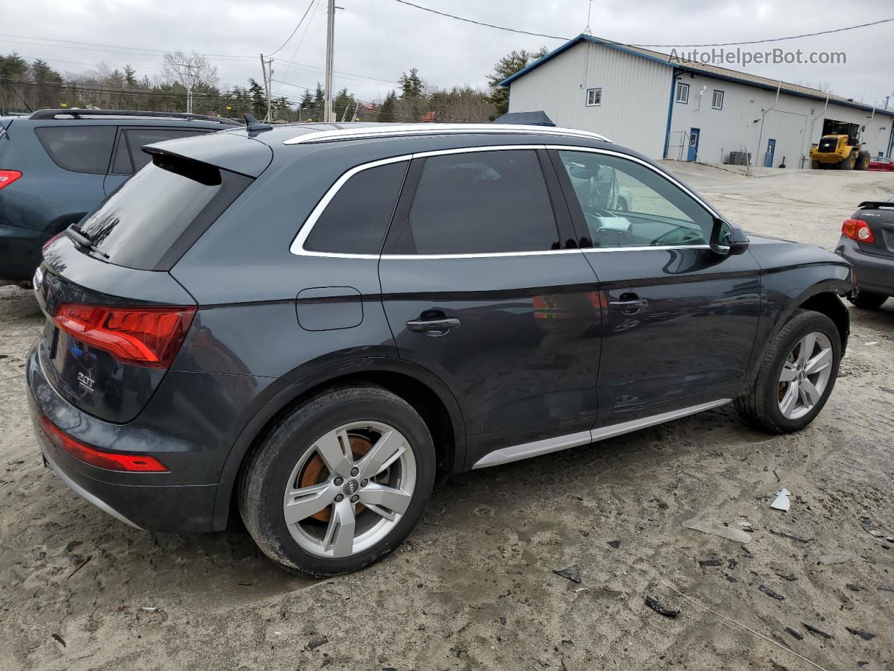 2018 Audi Q5 Premium Plus Синий vin: WA1BNAFY8J2245948