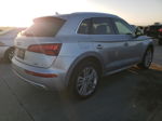 2018 Audi Q5 Premium Plus Серебряный vin: WA1BNAFY9J2002231