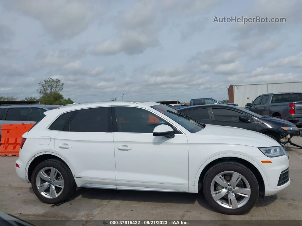 2018 Audi Q5 Premium Plus Белый vin: WA1BNAFY9J2190426