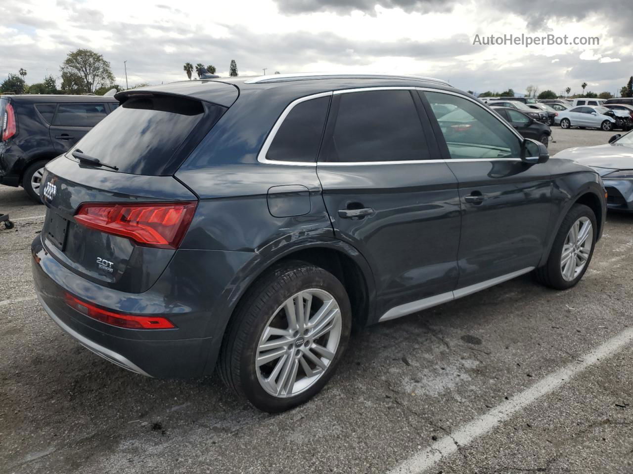 2018 Audi Q5 Premium Plus Gray vin: WA1BNAFYXJ2043628