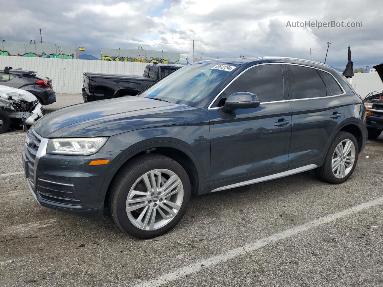 2018 Audi Q5 Premium Plus Gray vin: WA1BNAFYXJ2043628