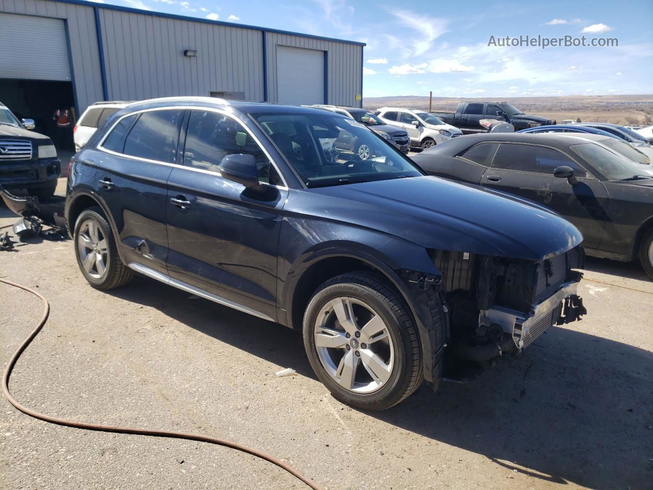 2018 Audi Q5 Premium Plus Синий vin: WA1BNAFYXJ2066875