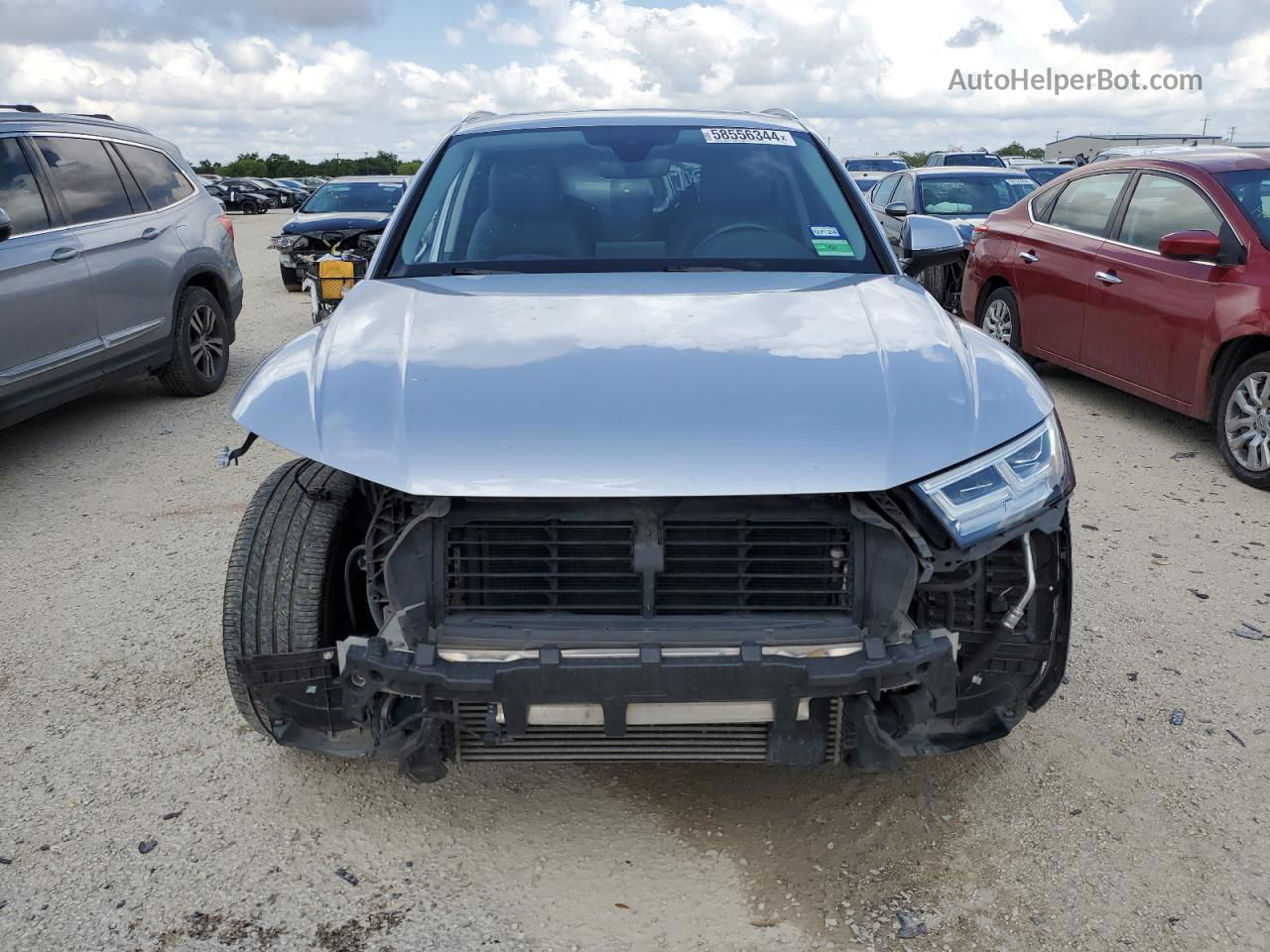 2018 Audi Q5 Premium Plus Серебряный vin: WA1BNAFYXJ2154583