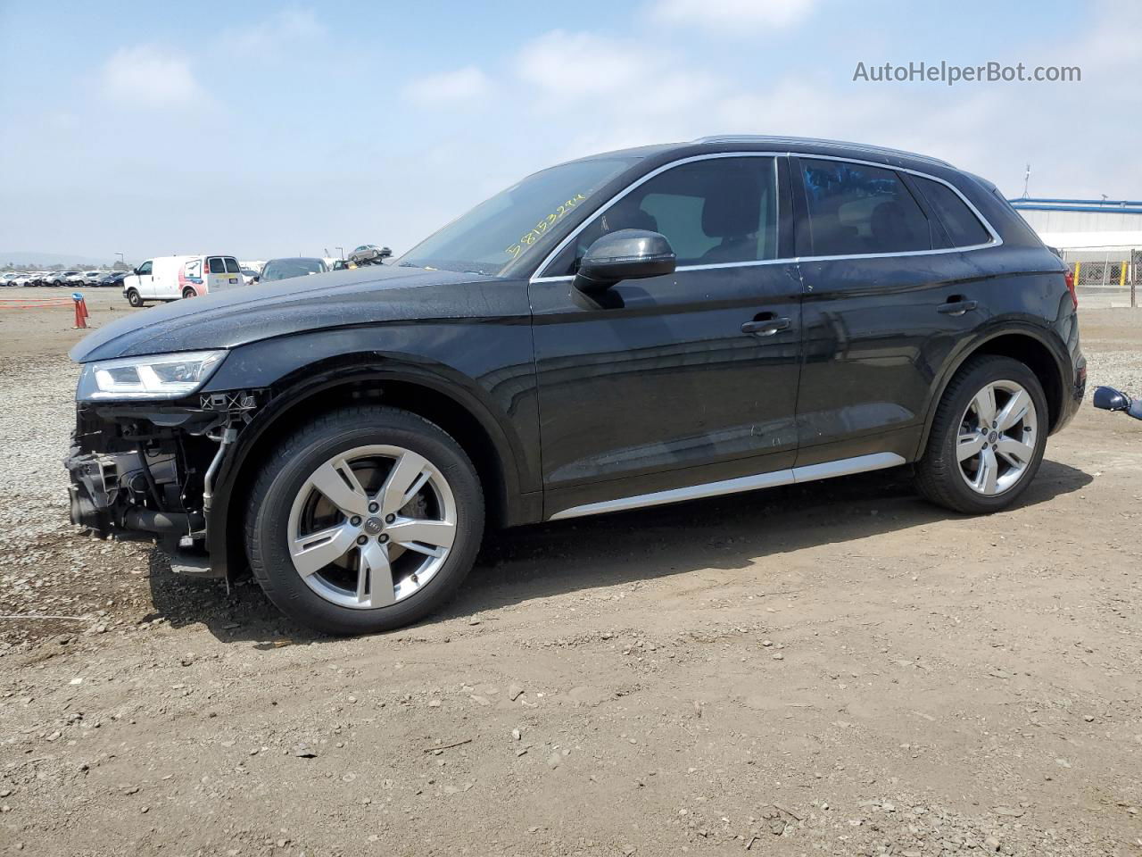 2018 Audi Q5 Premium Plus Черный vin: WA1BNAFYXJ2205726