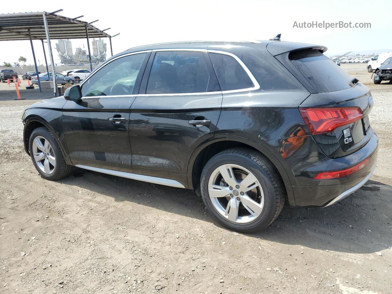 2018 Audi Q5 Premium Plus Черный vin: WA1BNAFYXJ2205726