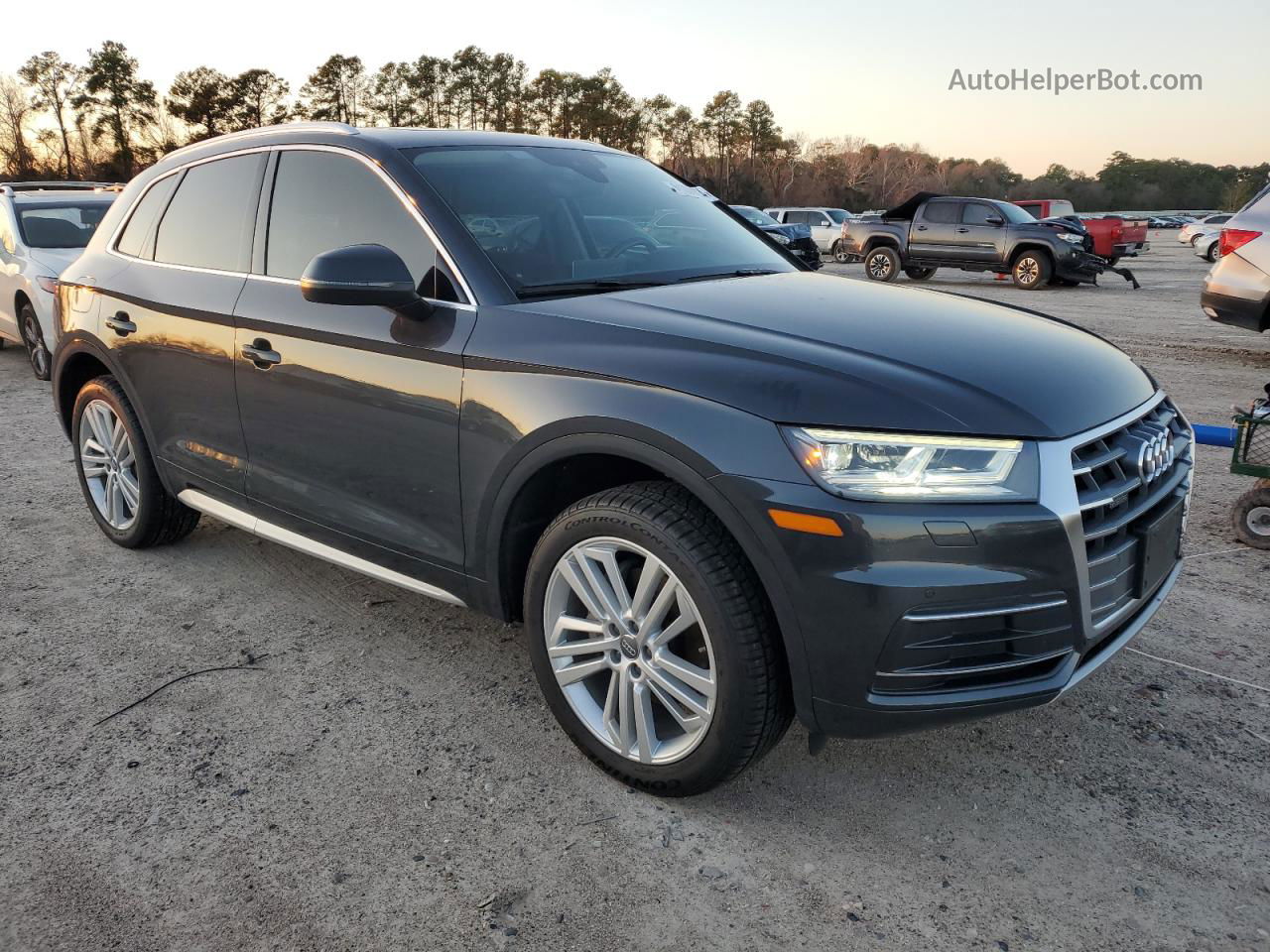 2018 Audi Q5 Premium Plus Gray vin: WA1BNAFYXJ2212644