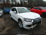 2018 Audi Q5 2.0t Premium/2.0t Tech Premium White vin: WA1BNBFY3J2110284