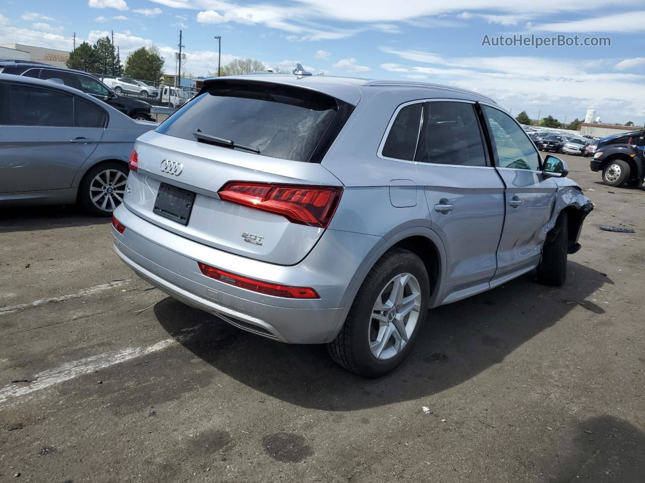 2018 Audi Q5 Premium Plus Серебряный vin: WA1BNBFY6J2160452