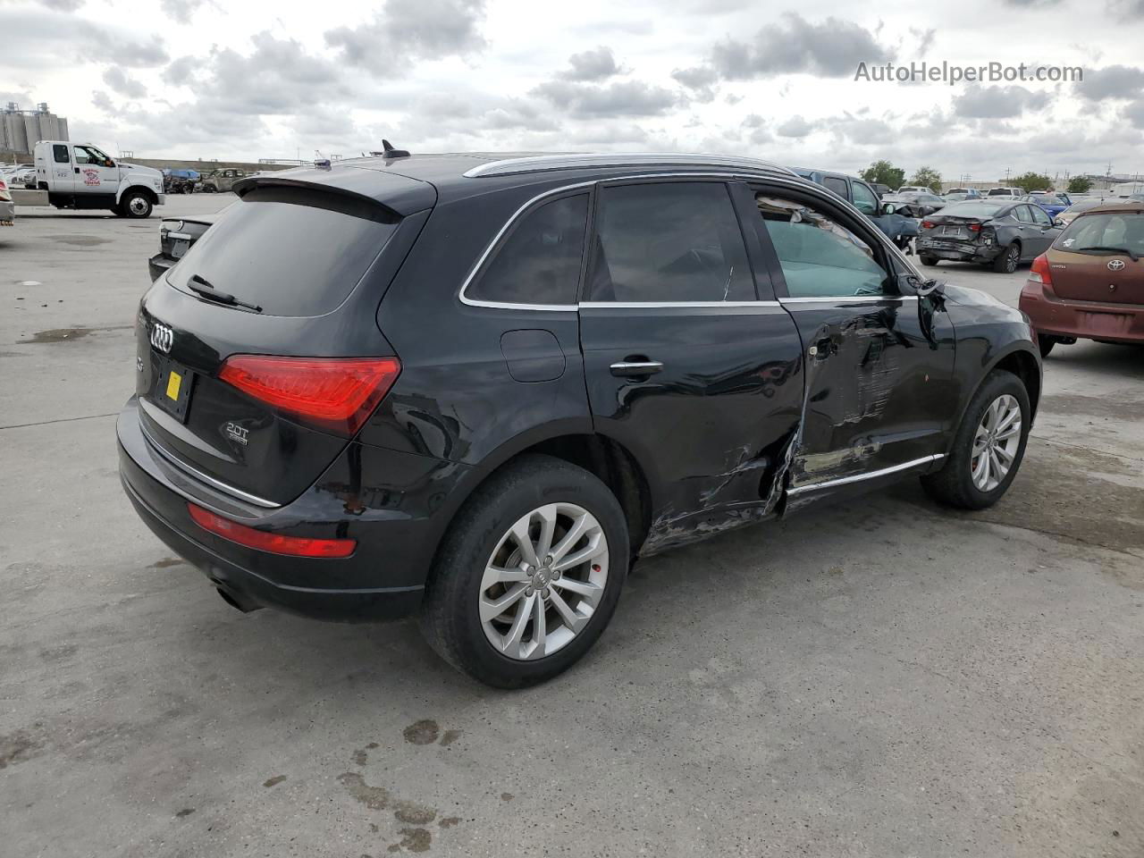 2016 Audi Q5 Premium Черный vin: WA1C2AFP6GA045959