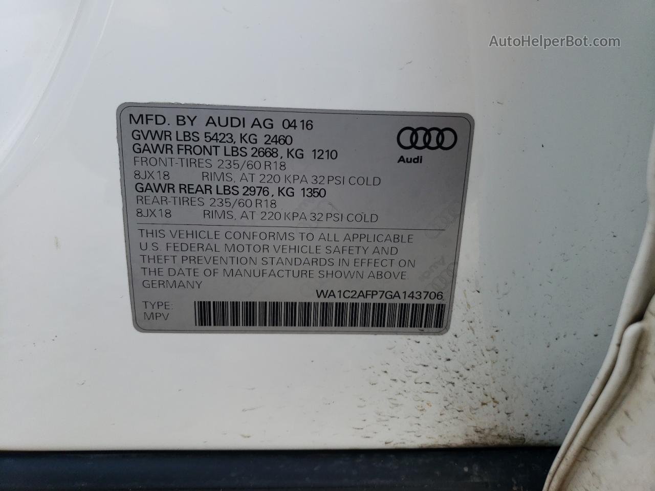 2016 Audi Q5 Premium Белый vin: WA1C2AFP7GA143706