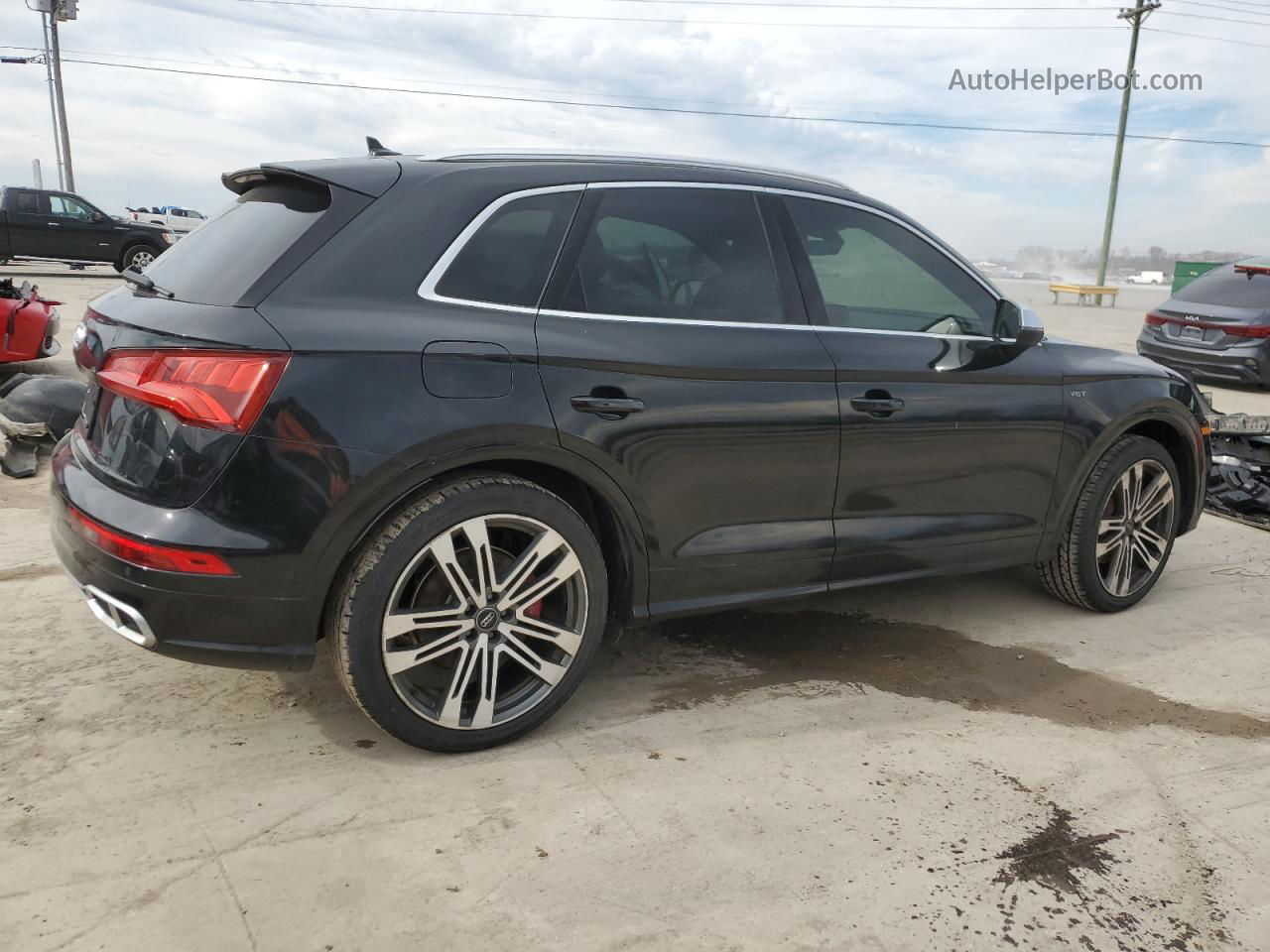 2018 Audi Sq5 Prestige Черный vin: WA1C4AFY7J2203732