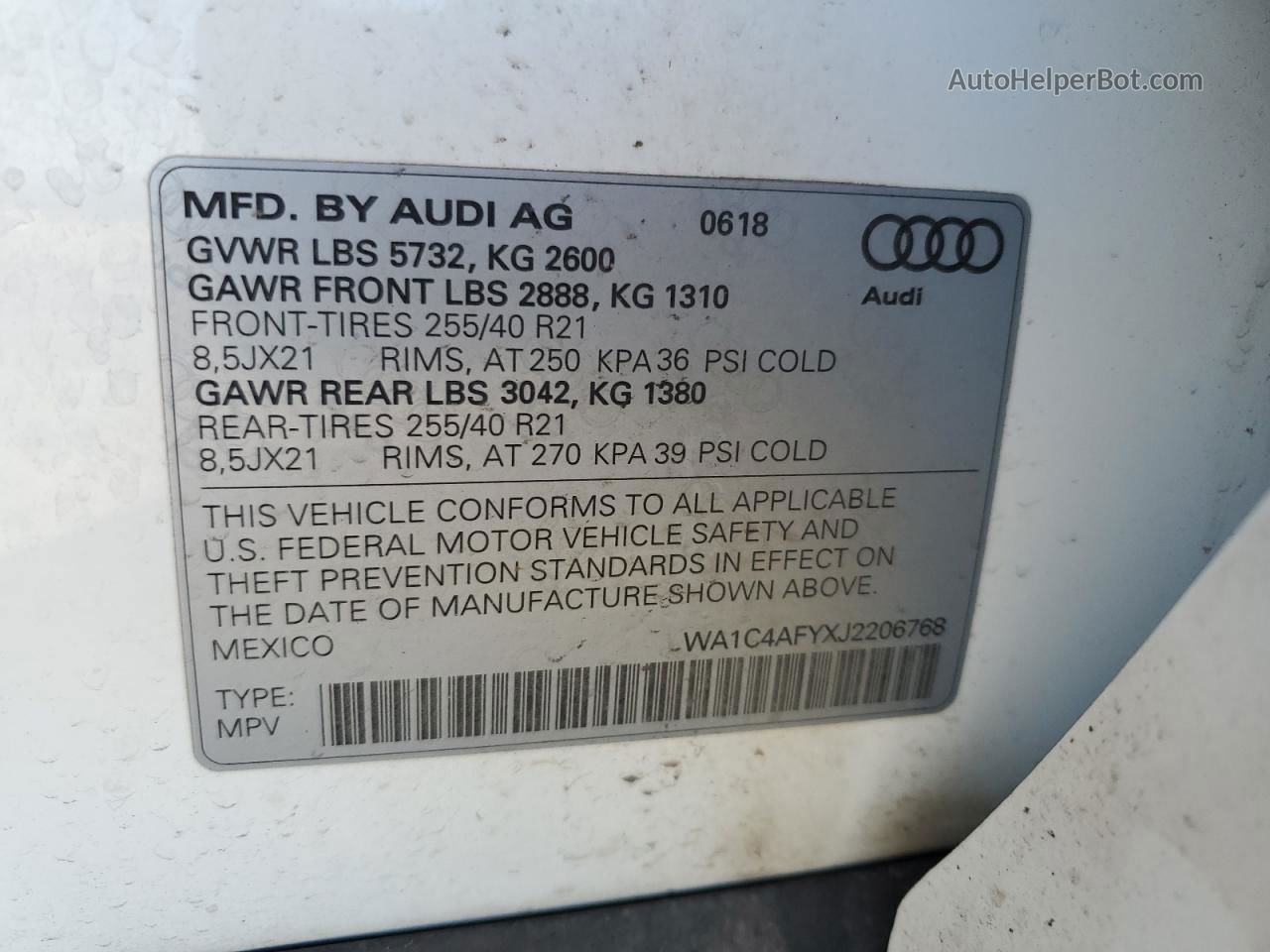 2018 Audi Sq5 Prestige White vin: WA1C4AFYXJ2206768