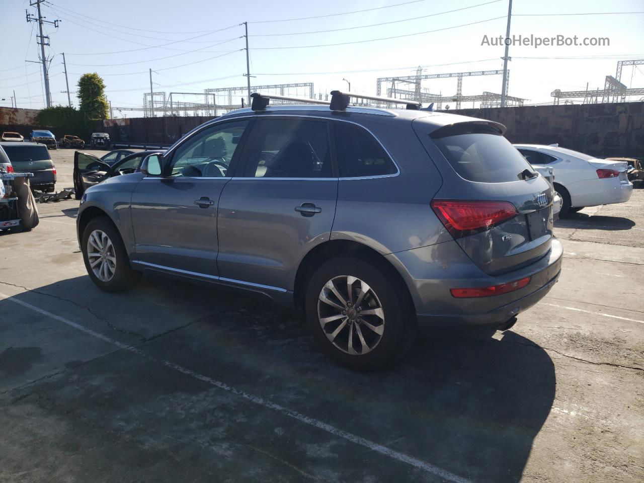 2014 Audi Q5 Premium Turquoise vin: WA1CFAFP4EA045038