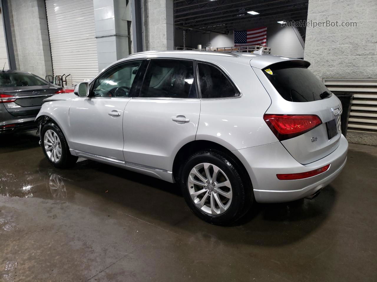 2014 Audi Q5 Premium Серебряный vin: WA1CFAFP7EA093424